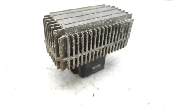 Opel Astra G Glow plug pre-heat relay 55354141 51299018A
