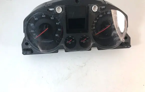 Volkswagen PASSAT B6 Speedometer (instrument cluster) A2C53145550