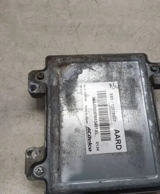 Opel Meriva B Engine control unit/module 12638807 12636386