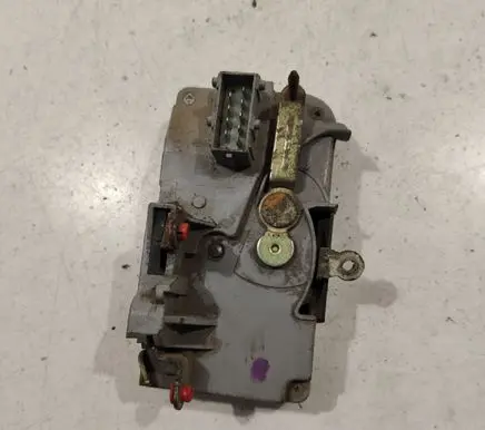 Peugeot 806 Front door lock