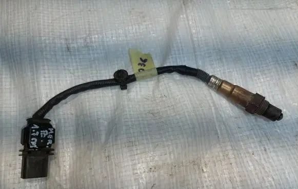 Opel Meriva B Lambda probe sensor 55577604