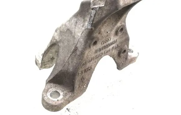 Audi A6 S6 C6 4F Engine mounting bracket 4F0199308N