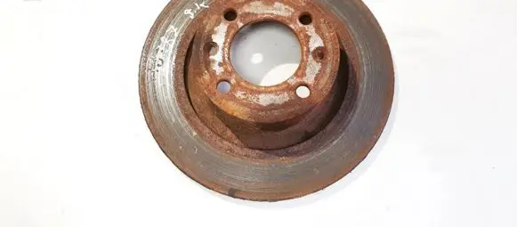 Citroen C5 Rear brake disc neventiliuojamas