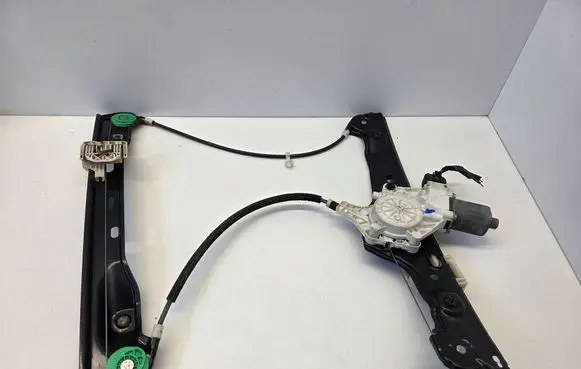 BMW 3 E90 E91 Front door window regulator with motor 0130822226