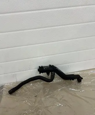 Ford Mondeo MK IV Oil fill pipe 9654733980 F587