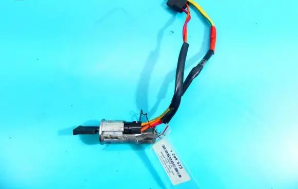 Renault Trafic I Ignition lock IMPRK1299573