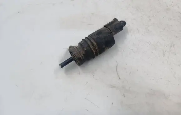 Seat Toledo II (1M) Windscreen/windshield washer pump 1J0973722