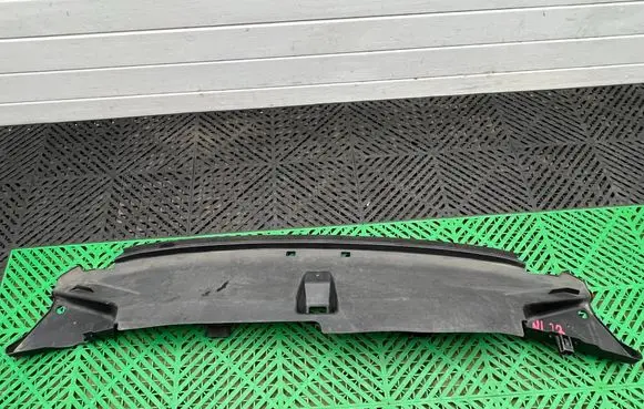 Lexus RX 450H Engine splash shield/under tray 5261848060