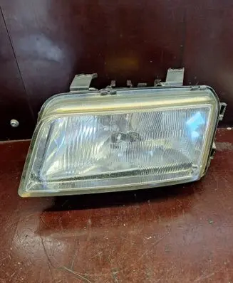 Audi A4 S4 B5 8D Headlight/headlamp 1852902100 8D0941003E 0301094201