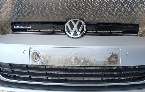 Volkswagen Golf VII Front bumper