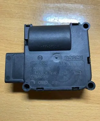 Audi A6 S6 C6 4F Intake manifold valve actuator/motor 0132801359 C3130