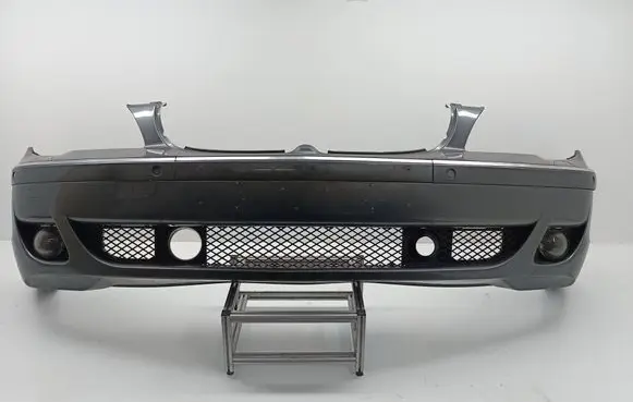 BMW 7 E65 E66 Front bumper 72753411