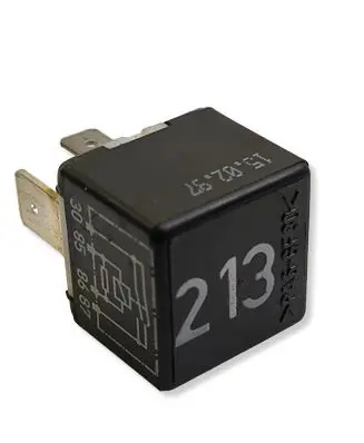 Audi A4 S4 B6 8E 8H Other relay 443951253J 899511000 60A12V