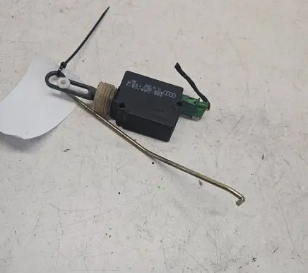 Audi A6 S6 C5 4B Central locking motor 4B5962115A