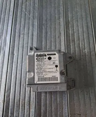 Renault Kangoo I Airbag control unit/module 8200112111 550760100 B082AU01229