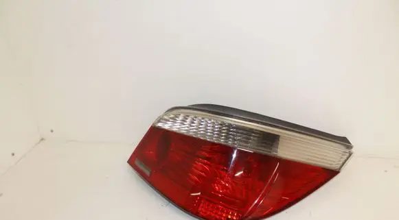 BMW 5 E60 E61 Rear/tail lights 15823803