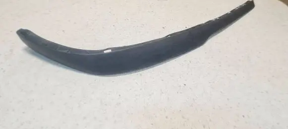 Opel Astra G Front bumper lip 90559497
