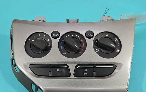 Ford Focus Climate control/heater control trim CJ5T-19980-AK IMPRK1441580