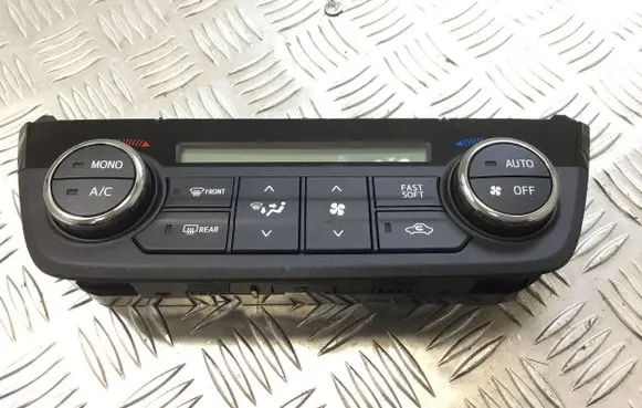 Toyota RAV 4 (XA30) Climate control unit 75F546 5590042440