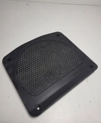 BMW 1 F20 F21 Subwoofer grill/trim 9223670