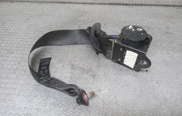 KIA Venga Rear seatbelt 898101P000