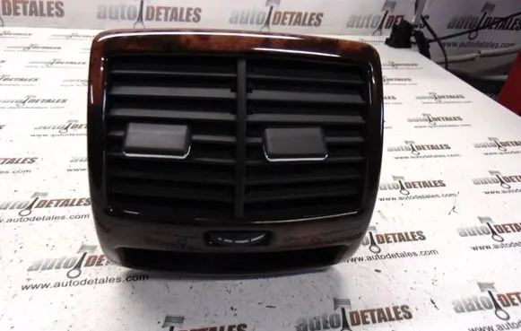 Mercedes-Benz S W220 Rear air vent grill A2208300654