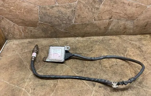 Mercedes-Benz GLE (W166 - C292) Lambda probe sensor A0009059803
