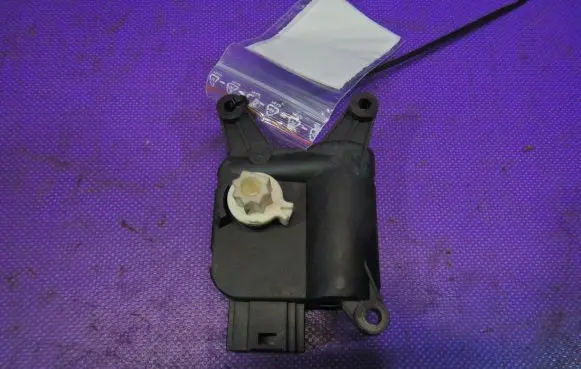 A/C air flow flap actuator/motor