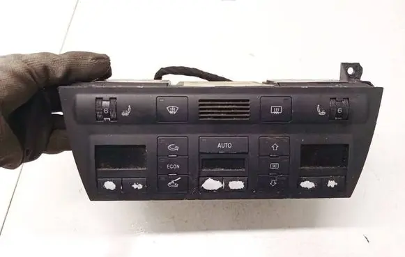 Audi A6 S6 C5 4B Climate control unit 4B0820043AD 5HB00760453