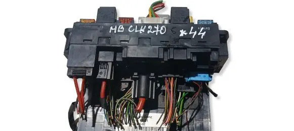 Mercedes-Benz CLK A209 C209 Fuse box set 5DK00848502