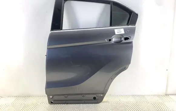 Mitsubishi Eclipse Cross Rear door