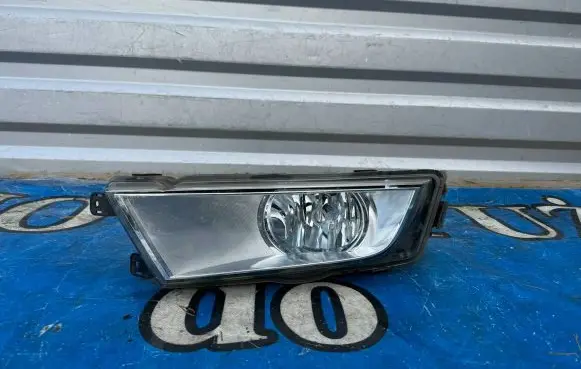 Skoda Octavia Mk3 (5E) Front fog light 5E0941699 7190100000