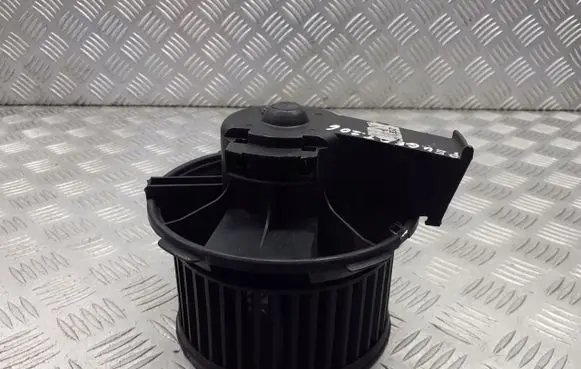 Peugeot 206+ Front door blower motor BRAK
