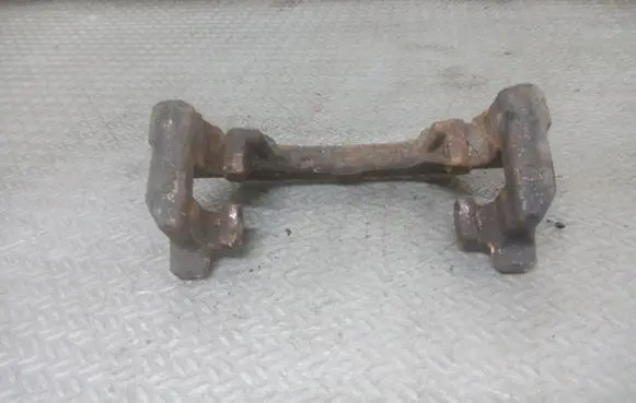 Volvo C30 Brake caliper pad carrier rear 