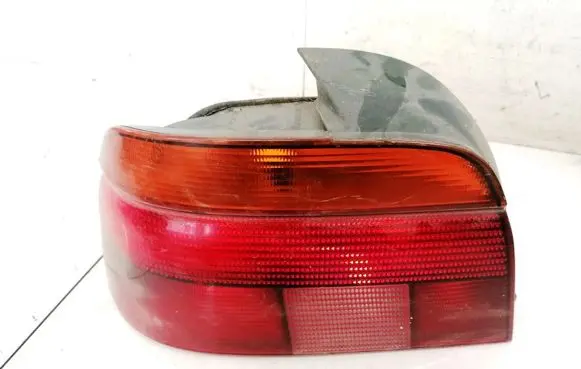 BMW 5 E39 Rear/tail lights 8358031