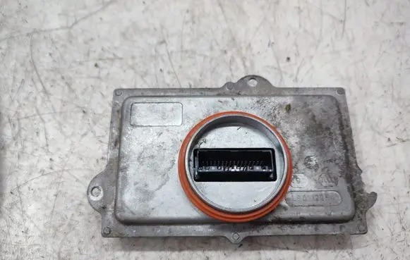 Volvo S90, V90 Light module LCM 31446805