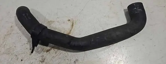 Ford Focus Air intake hose/pipe CV616C646AC