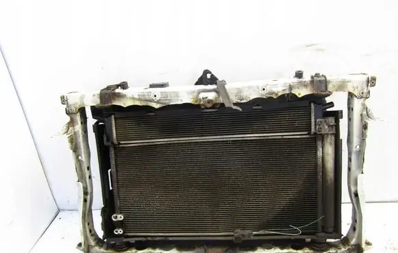 Toyota Auris E180 Radiator set 16040-0T540