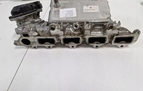 Renault Scenic IV - Grand scenic IV Intake manifold 140038639R