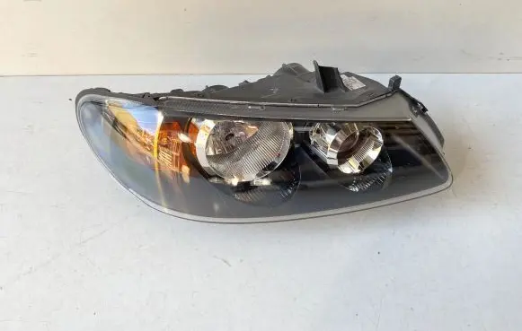 Nissan Almera N16 Headlight/headlamp 10016391