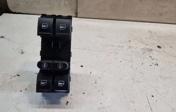 Volkswagen Touareg I Electric window control switch 7L6959857E