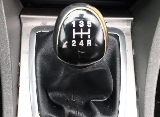 Ford Focus Gear selector 