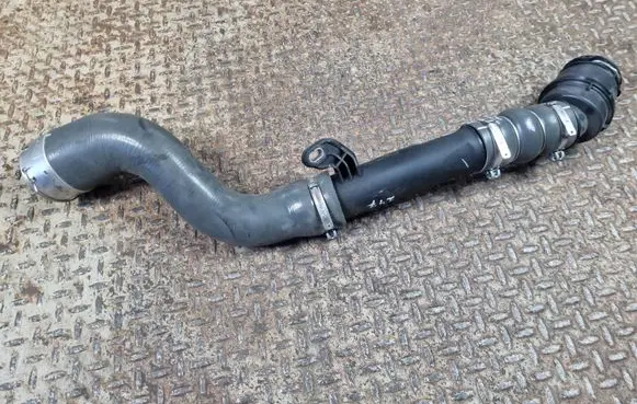 Nissan Qashqai Intercooler hose/pipe 144609787R 1085605S02