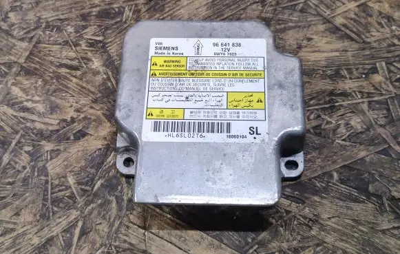 Chevrolet Epica Airbag control unit/module 96641838