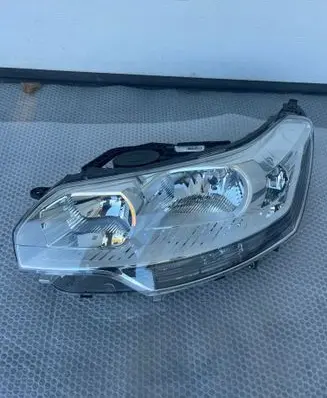 Citroen C5 X Headlight/headlamp 899027