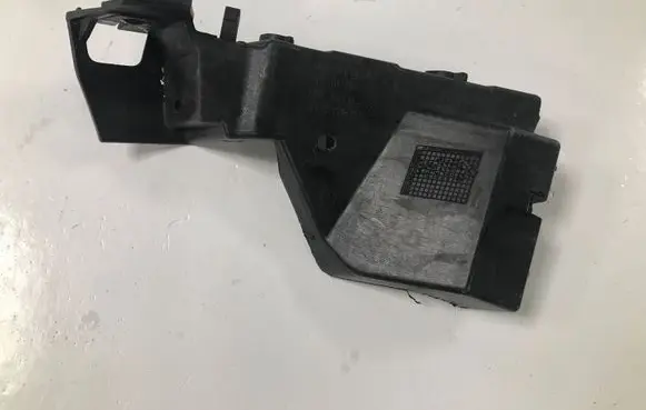 Audi Q5 SQ5 Front bumper mounting bracket 8R0807283C