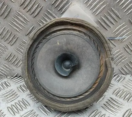 Mitsubishi L200 Rear door speaker 8720A151