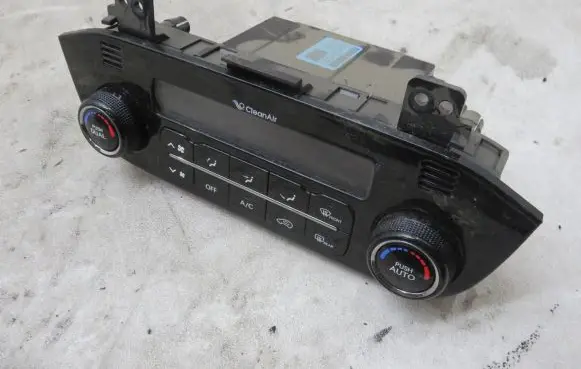KIA Sportage Climate control unit 97250-3U601