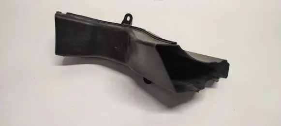 BMW 4 F32 F33 Brake cooling air channel/duct 51747432828 15677210 9D720890