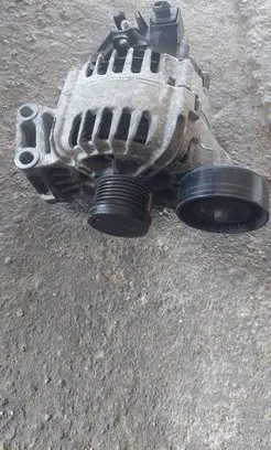 Volvo V40 Generator/alternator 30644798 314021125